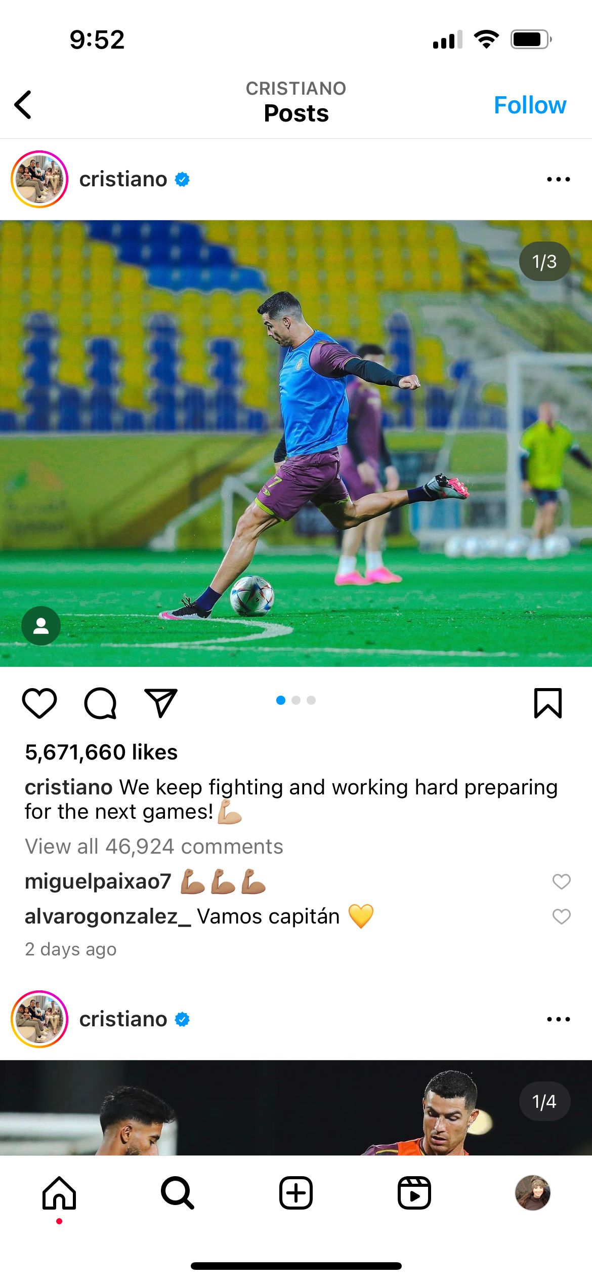 Captura de tela do jogador Cristiano Ronaldo prestes a chutar uma bola de futebol. A legenda diz: “We keep fighting and working hard preparing for the next games!”
