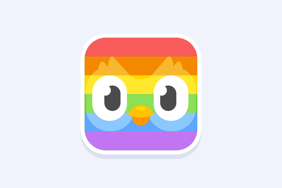 Ilustración del ícono de la app de Duolingo con los colores de la bandera arcoíris LGBTQIA