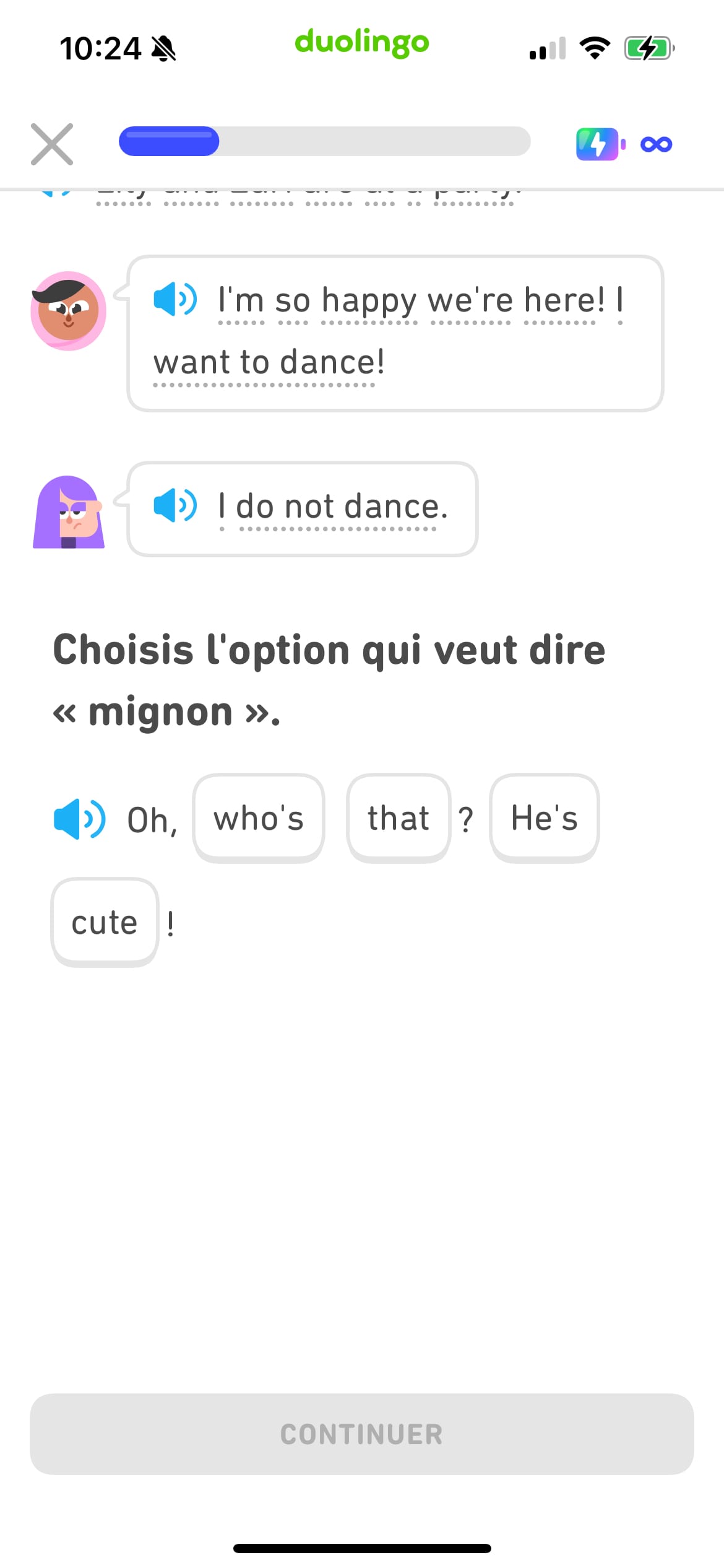 Capture d’écran d’une histoire en anglais suivie d’un exercice demandant à l’apprenant de choisir l’option qui veut dire « mignon ».