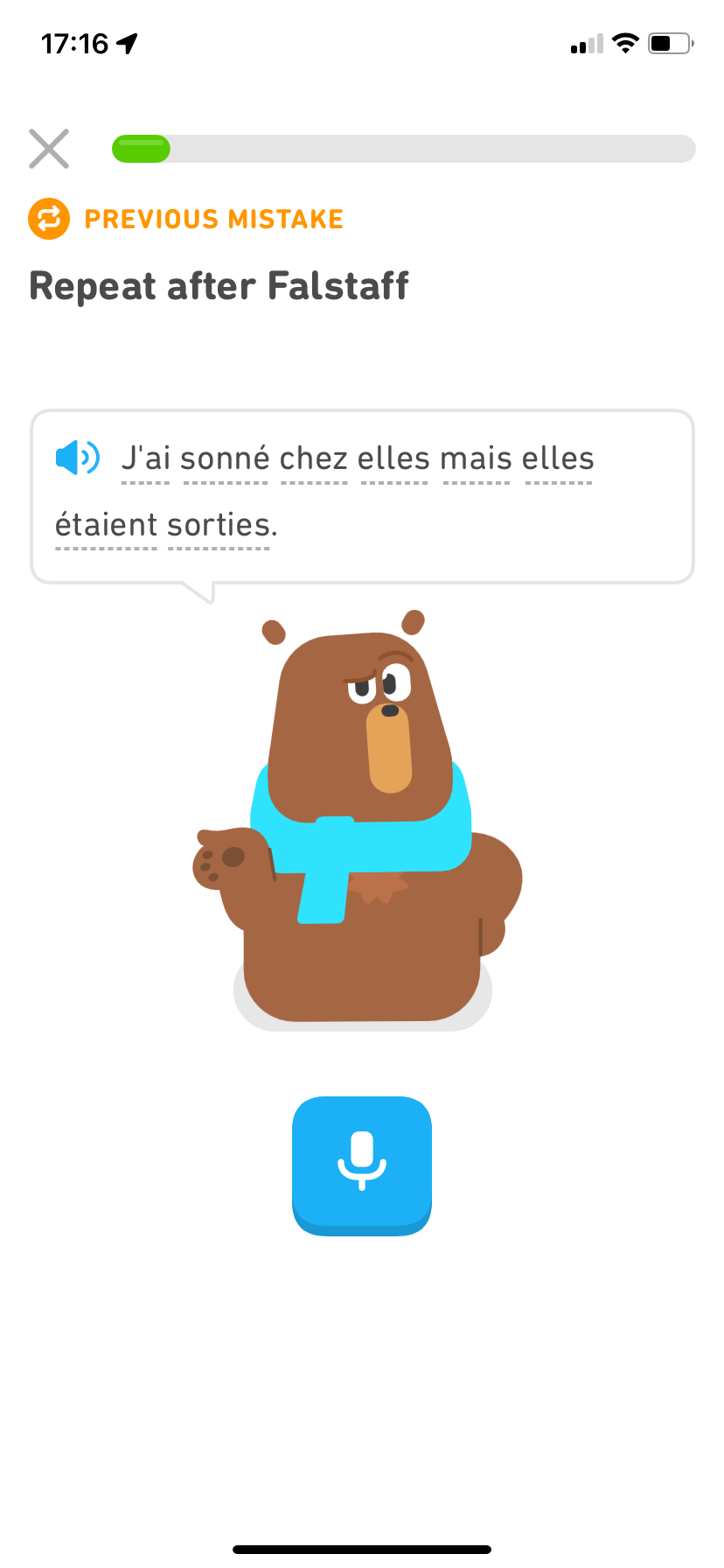 Screenshot showing a speaking exercise for a French sentence