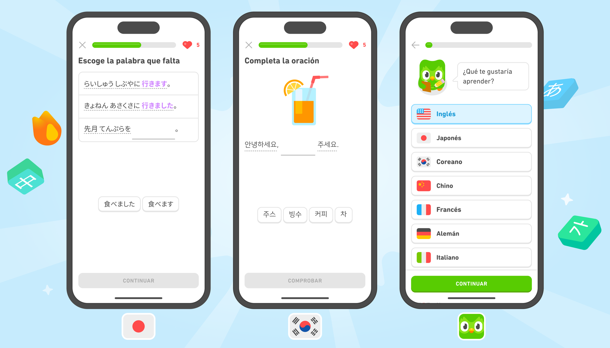 Tres capturas de pantalla de la app. La de la izquierda muestra un ejercicio del curso de japonés, la del medio muestra un vaso de jugo encima de un ejercicio titulado "Completa la oración", y la de la derecha muestra a Duo el búho sobre una lista con los cursos de idiomas: inglés, japonés, coreano, chino, francés, alemán e italiano. La lista continúa.